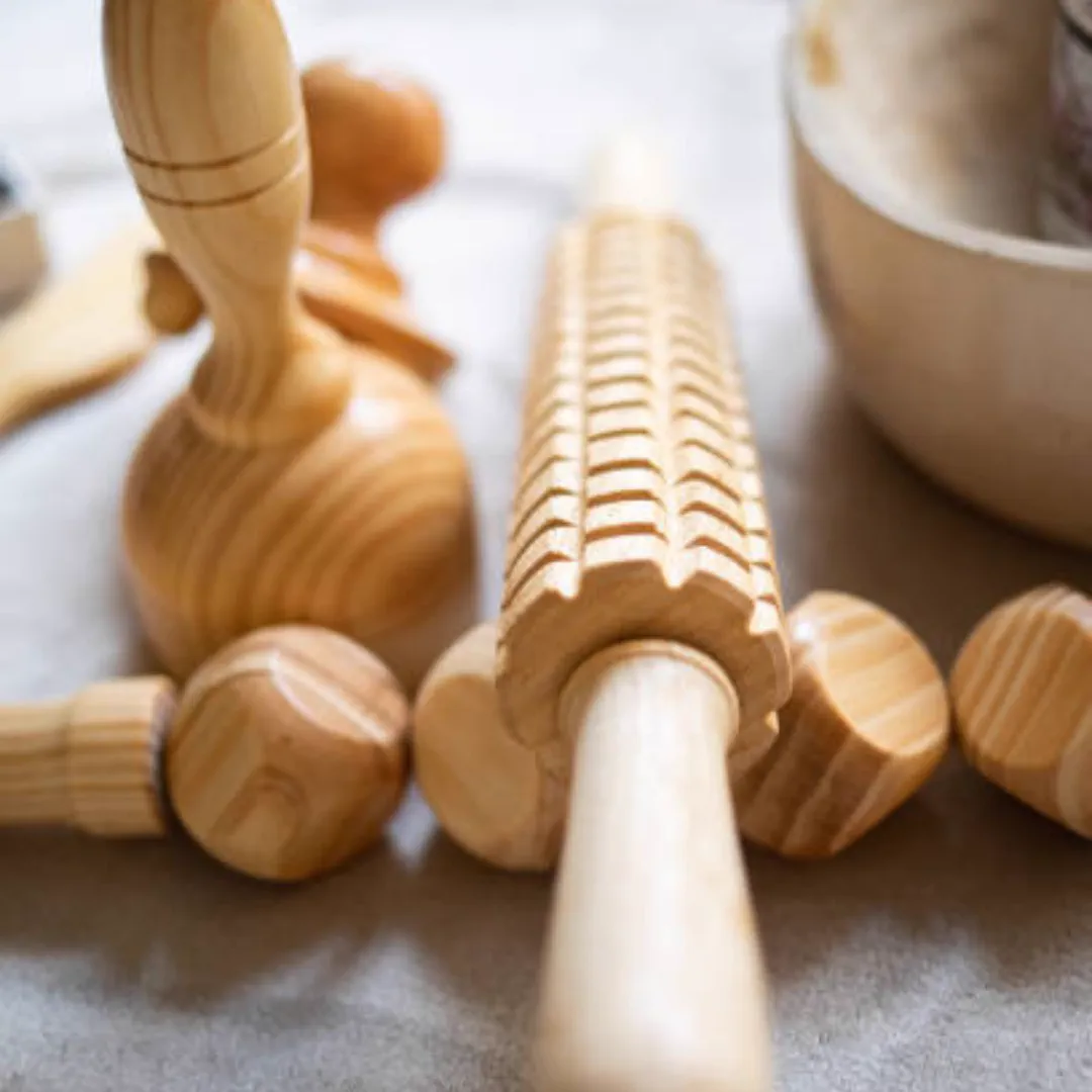Les outils de bois de la madérothérapie, rouleau et champignons